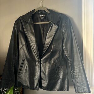 Vintage 90s/Y2K Mixit Sleek Leather Jacket